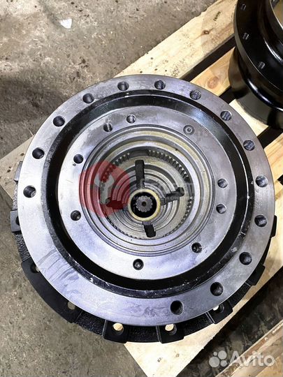 Редуктор хода Hitachi EX200-5JPN
