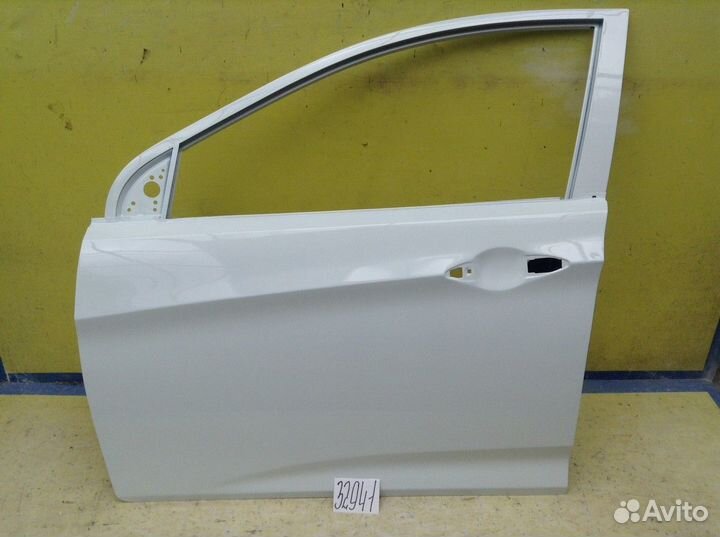 Hyundai Solaris седан Дверь Передняя Левая