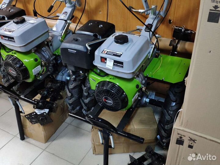 Мотоблок пахарь тср-1600рн