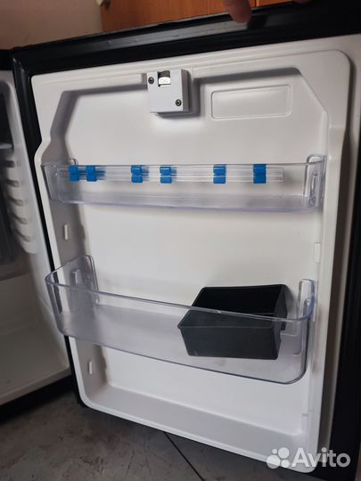 Холодильник минибар Coolmann OBT 30