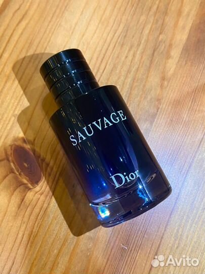 Мужская туалетная вода Dior Sauvege (60мл)