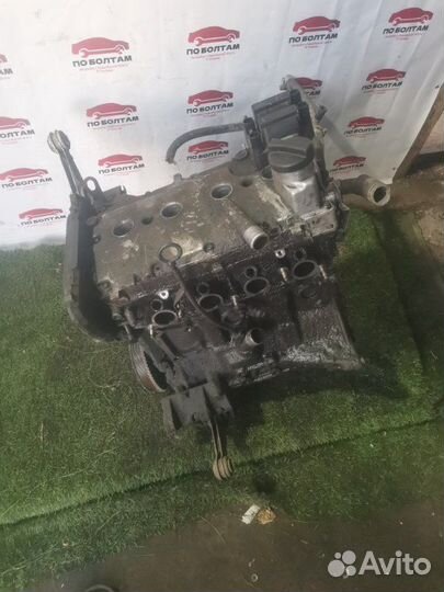 Двигатель передний Лада 2112 21120 2003