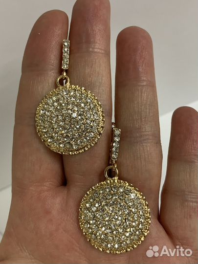 Серьги с белыми кристаллами