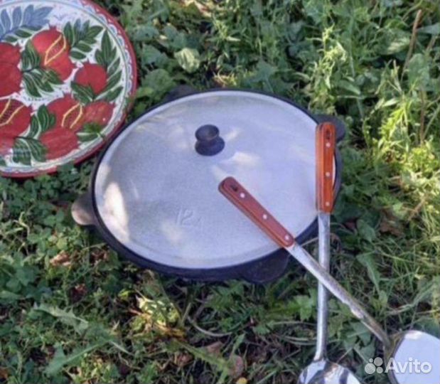 Казан чyгунный 12л