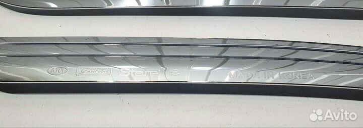 Дефлекторы окон Hyundai Grand Starex. Хром
