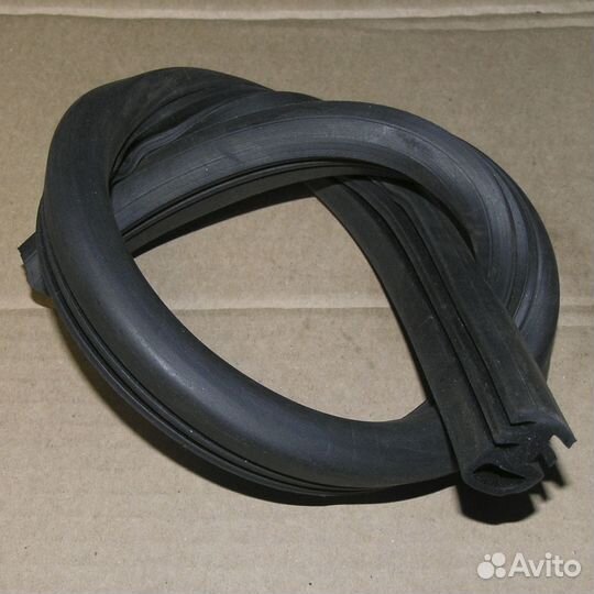 Уплотнитель борта вертикальный камаз L64см