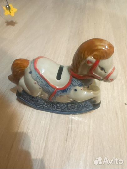 Копилка лошадь