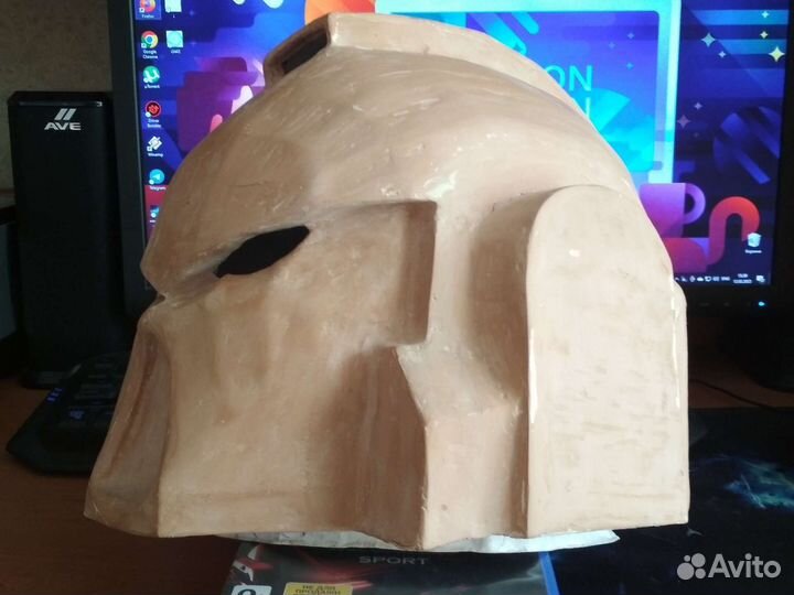 Warhammer 40 000. Шлем Astartes космодесанта