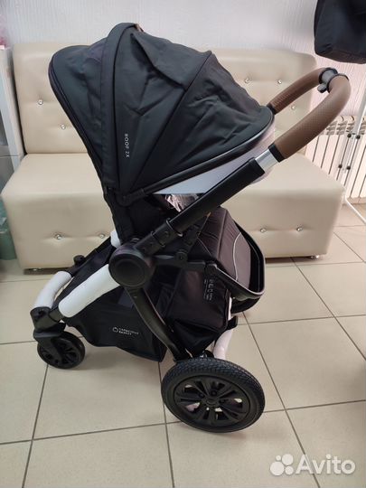 Коляска модульная 2в1 и 3в1 Happy baby mommer pro