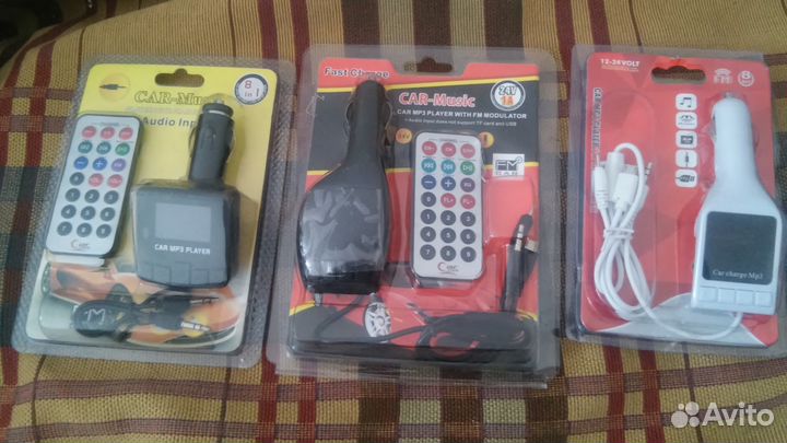 Автомобильный FM-модулятор новый