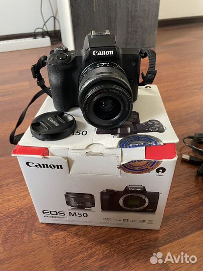 Камера Canon EOS m50 (комплект в описании)