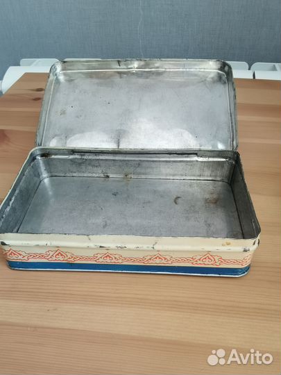 Жестяная банка СССР