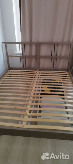 Кровать двухспальная IKEA rykene с матрасом