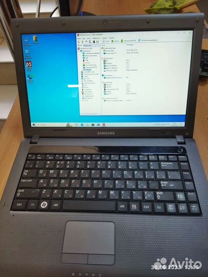 Ноутбук Samsungnp-r425-js02ru