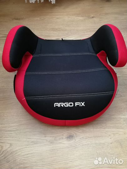 Автокресло бустер