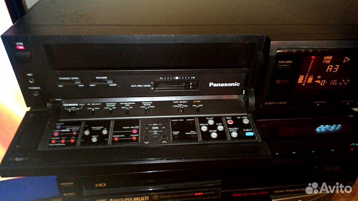 Видеомагнитофон Panasonic NV-FS88 S-VHS Hi-Fi Ster