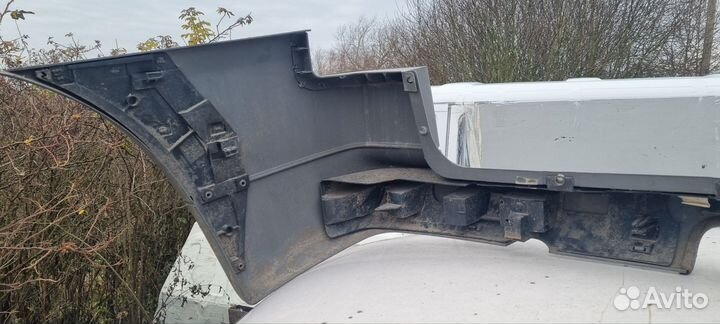Задний бампер Мерс vito 638 под распашенку
