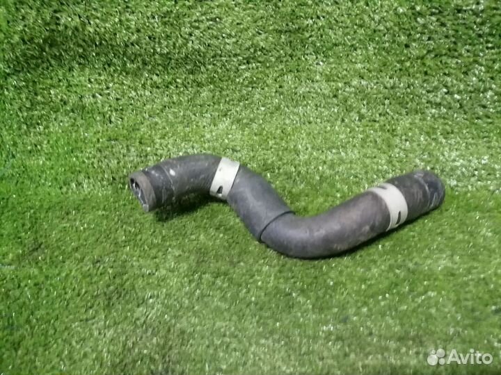 Патрубок охлаждения (радиатора) FP47-15-186Cверхни