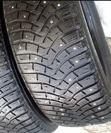 Michelin X-Ice North XIN2 225/60 R18