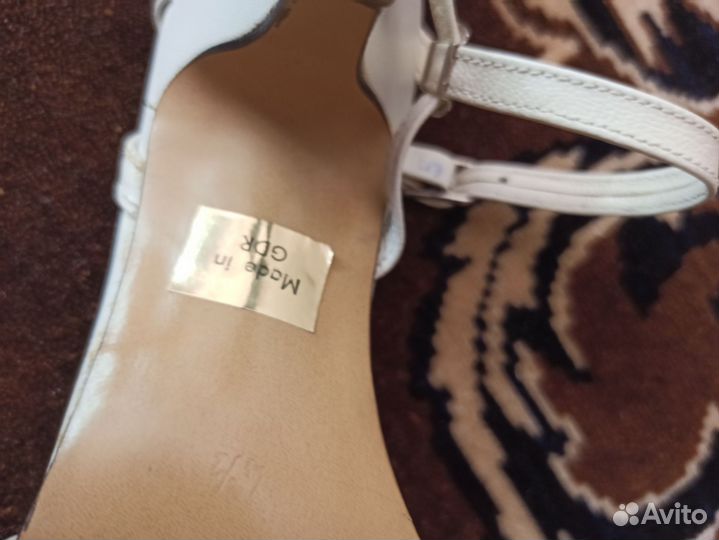 Босоножки женские 37 размер на каблуке