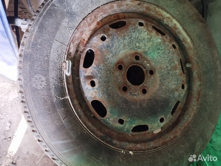 Kumho AutoPower 777A 175/70 R14