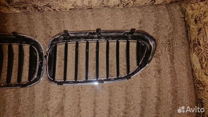 Решетка радиатора bmw