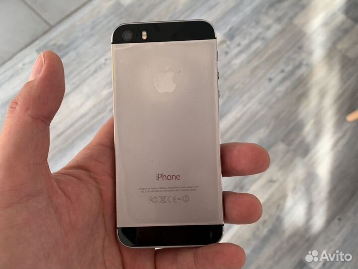 iPhone 5S, 16 ГБ