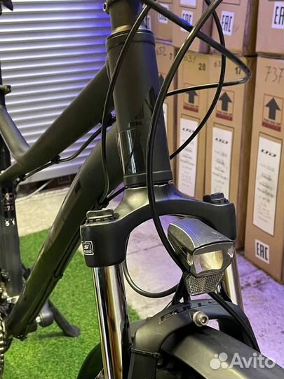 Мтб bulls Sharptail 27.5 Shimano Altus L