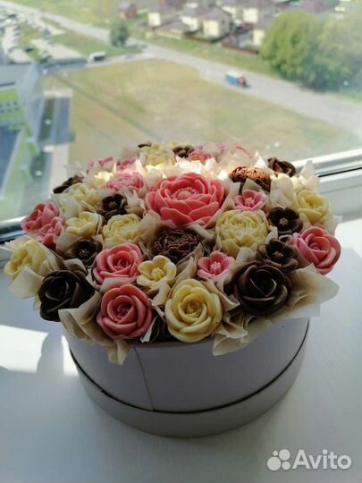 Букет из шоколадных цветов