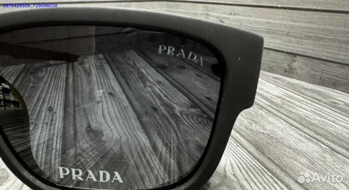 Очки Prada