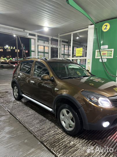 Renault Sandero Stepway 1.6 МТ, 2014, 213 000 км