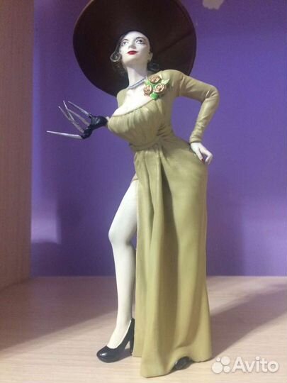 Фигурка Resident Evil Леди Димитреску Обитель Зла