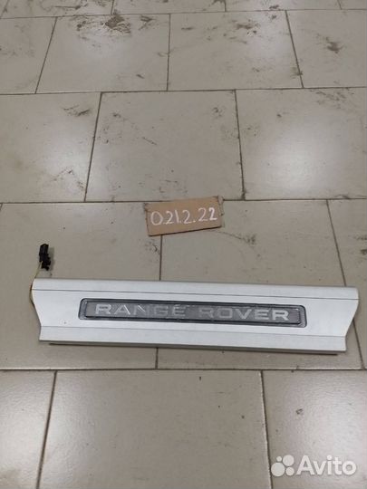 Накладка порога передняя правая range rover 4