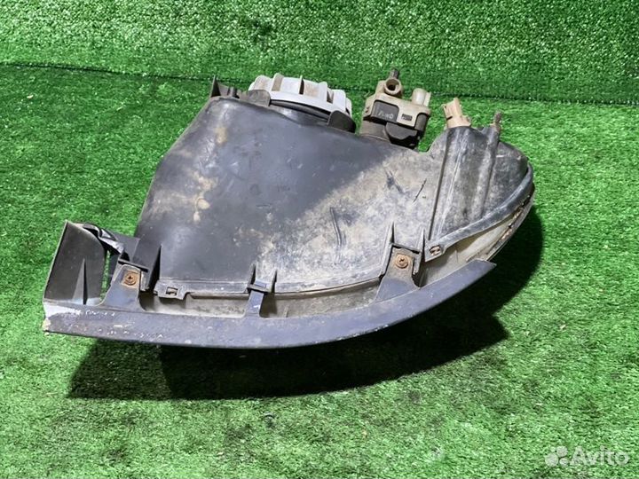 Фара передняя правая Lanos