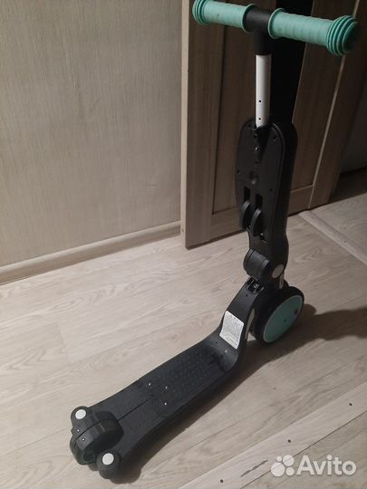 Продам беговел