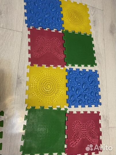 Развивающие домик и ортопидический коврик