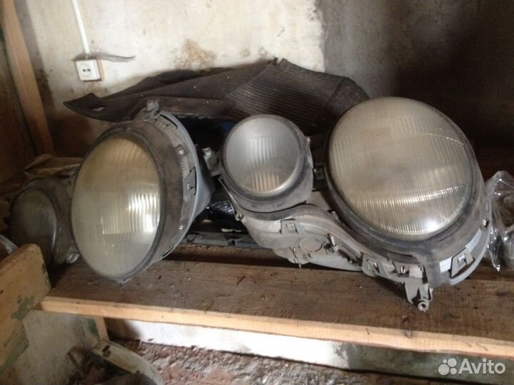 Фары на Mercedes-Benz CLK-Class