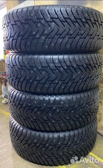 Nokian Tyres Hakkapeliitta 8 SUV 265/65 R17