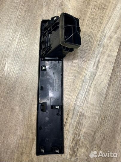 Воздуховод салона правый Nissan Tiida хэтчбек