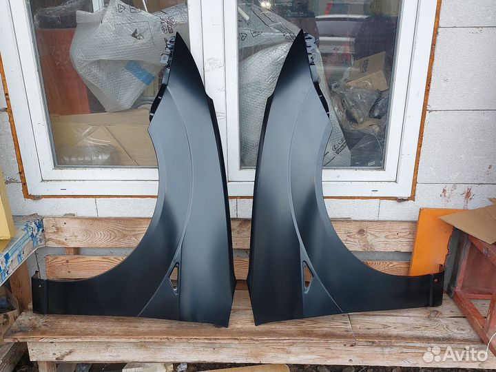 Форд Фокус 1 крыло переднее