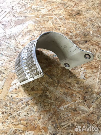 Тепловой экран Skoda Octavia A7