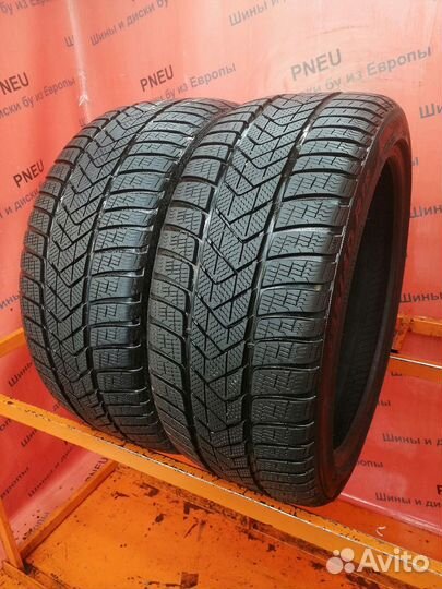 Pirelli Winter Sottozero 3 235/40 R19