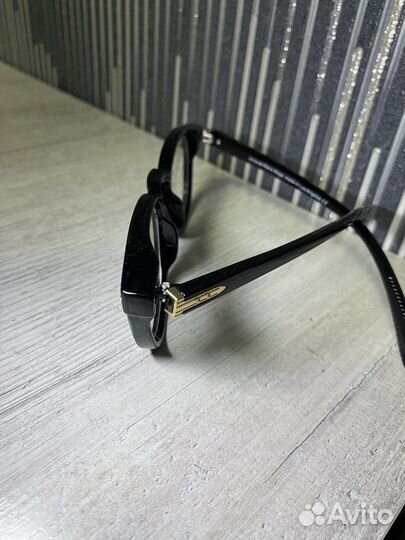 Очки имиджевые