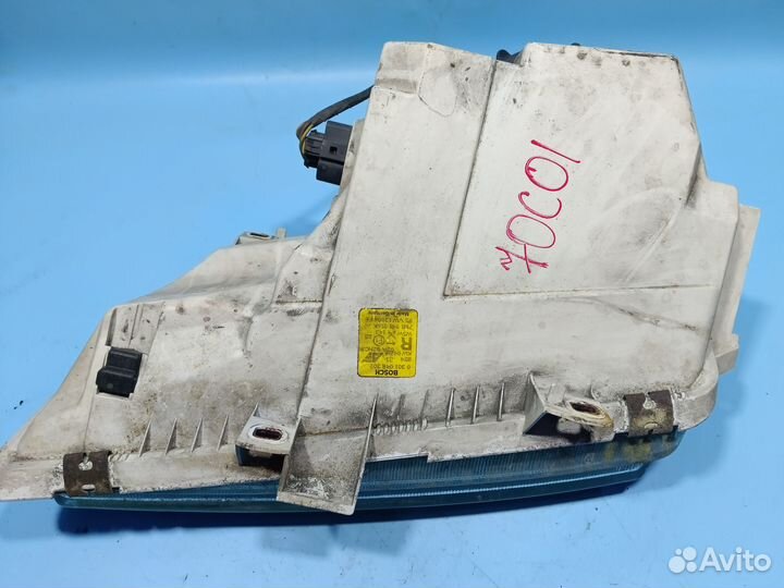 Фара правая для Volkswagen Sharan 1995-2000