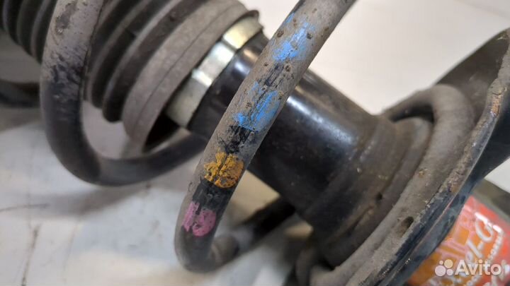 Амортизатор подвески Volkswagen Golf 6, 2011