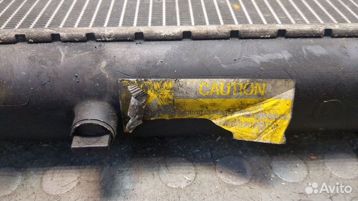 Радиатор охлаждения двигателя Jeep Grand Cherokee, 2003