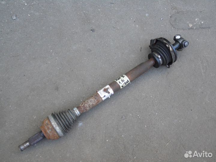 Привод левый механика Рено Логан 2