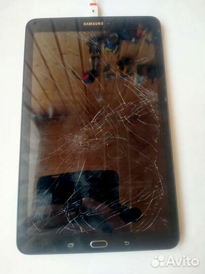 Планшет Samsung Galaxy Tab E 9.6 SM-T561N(2015)