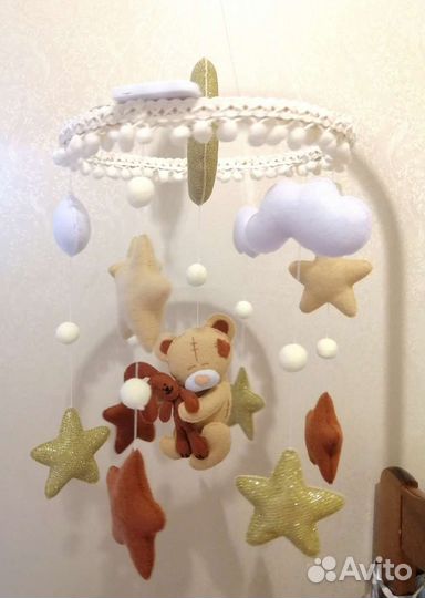 Мобиль из фетра на заказ