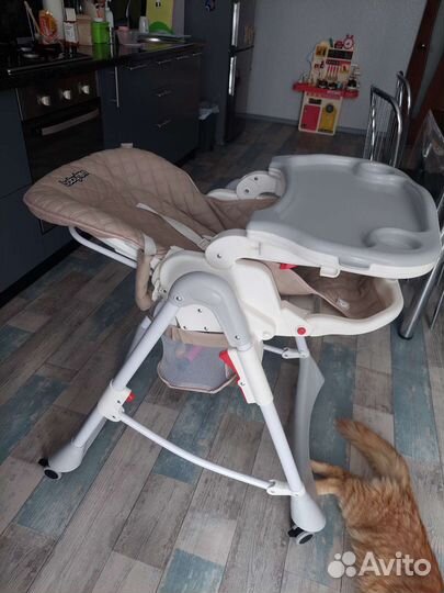 Стул для кормления babyton